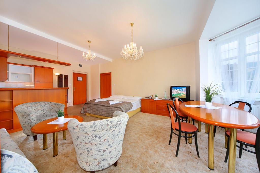 Palace Club Špindlerŭv Mlýn Rom bilde