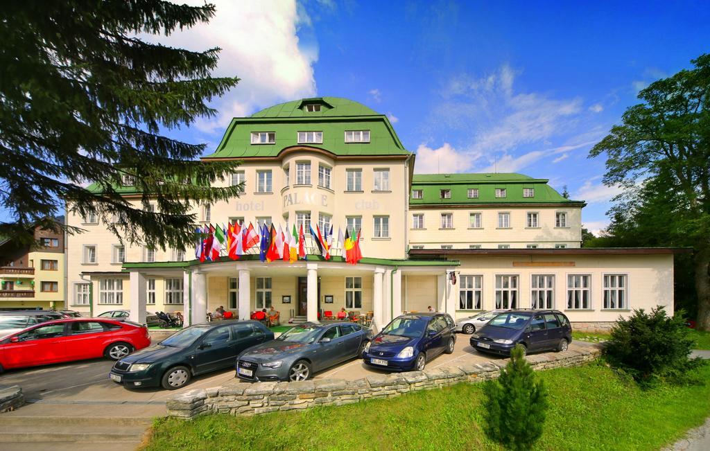 Palace Club Špindlerŭv Mlýn Eksteriør bilde