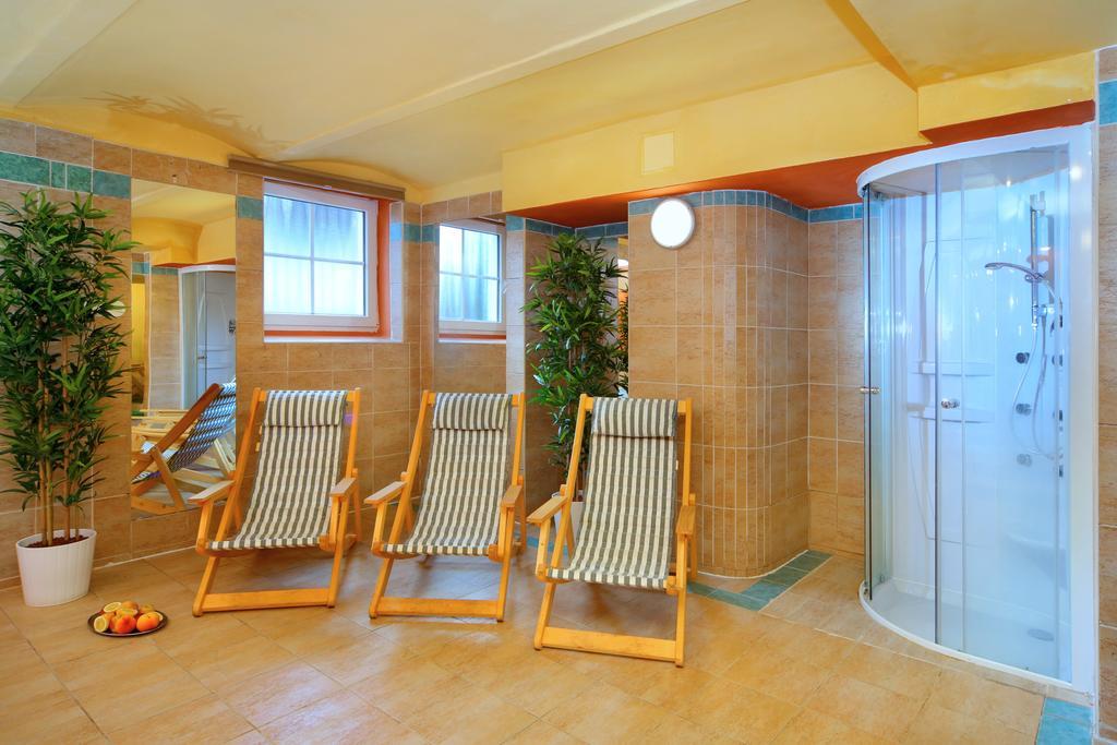 Palace Club Špindlerŭv Mlýn Eksteriør bilde