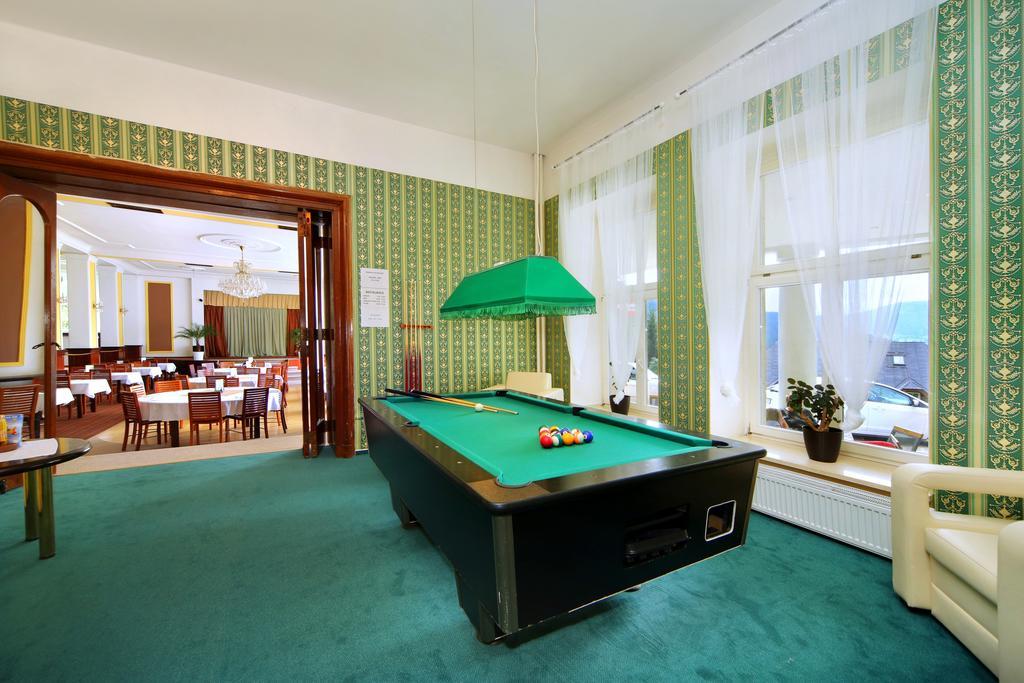Palace Club Špindlerŭv Mlýn Eksteriør bilde